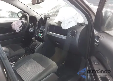 2016 Jeep Compass Sport из США, поврежденный, VIN 1C4NJDBB3GD757308